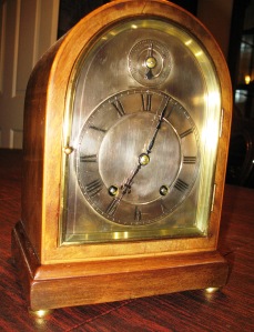 Winterhalder Bracket clock
